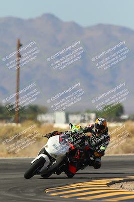 media/Oct-17-2024-Racers Edge (Thu) [[f51934c085]]/B Group/Session 4 (Turn 16)/